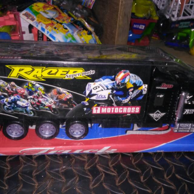 Mobil box tronton rancing