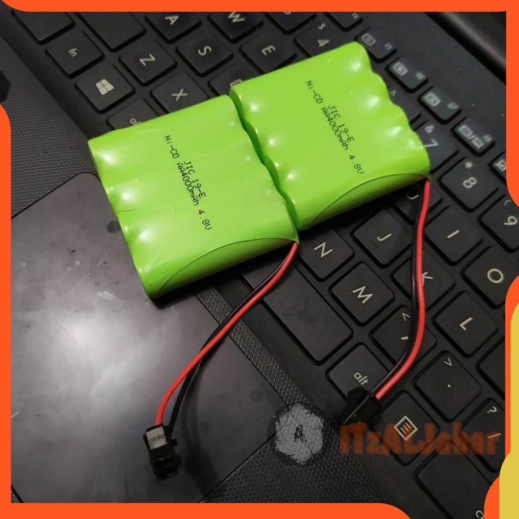 Baterai Mobil remot RC Nicd 4000mAh 4.8V soket Hitam