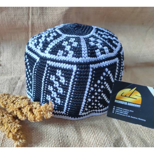 Kopyah rajut dua warna/kopyah motif turki