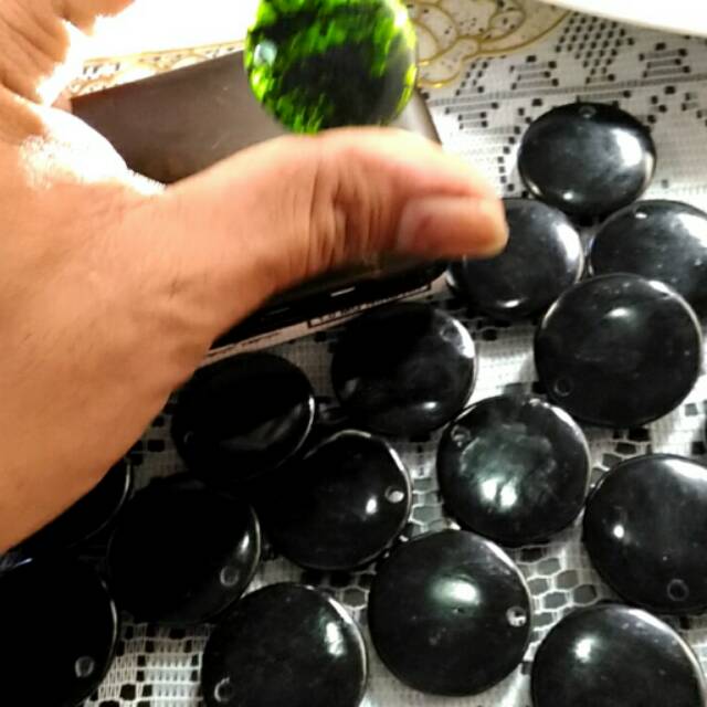liontin black jade aceh ( coin )