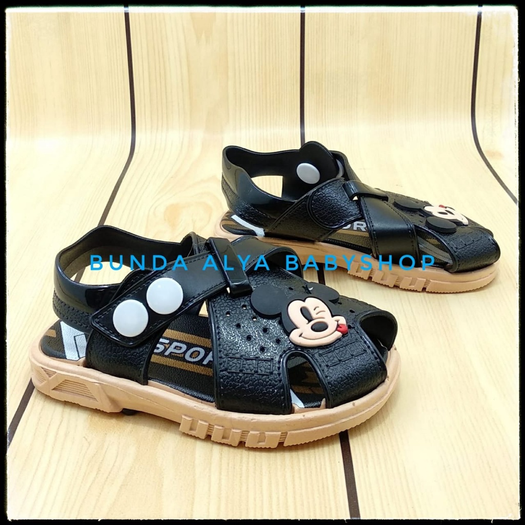 Sendal Anak Laki Laki Usia 6 Bulan 1 2 3 Tahun Kartun HITAM Karet Elastis  - Sandal Anak Cowok Anti Licin Alas Karet