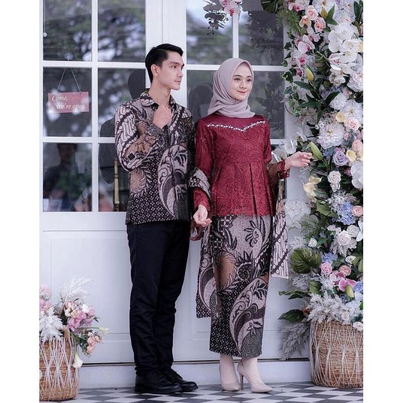 kebaya batik couple asyifa maroon | kebaya wisuda kebaya lamaran, tunangan