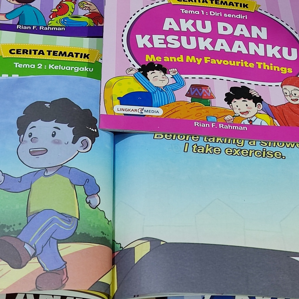 CERITA TEMATIK Buku Cerita Anak Bilingual Bahasa Inggris Moral-Aku dan Kesukaanku