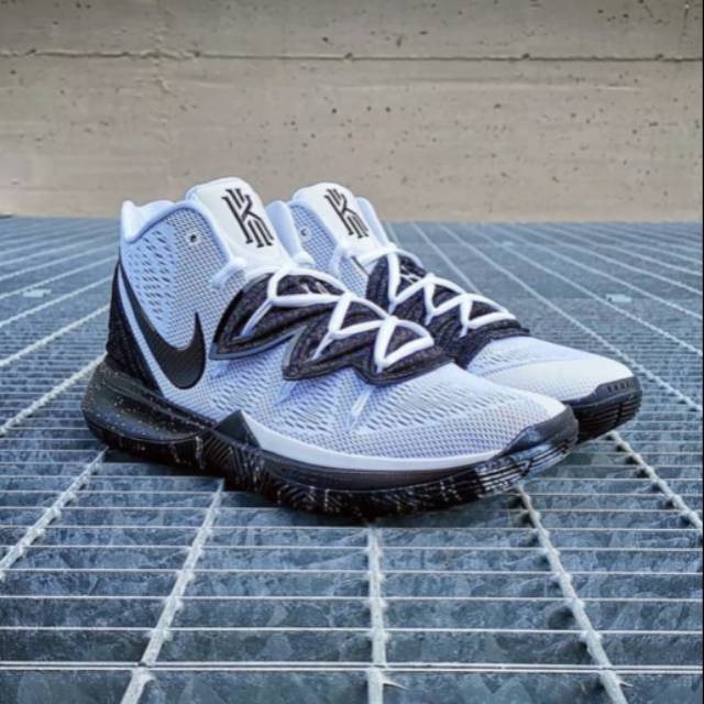 kyrie oreo 5