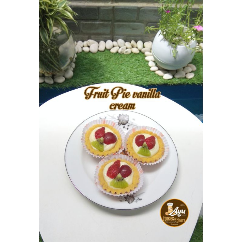 

Pruit Pie dengan vanilla cream/Pie Buah /minim 10pcs