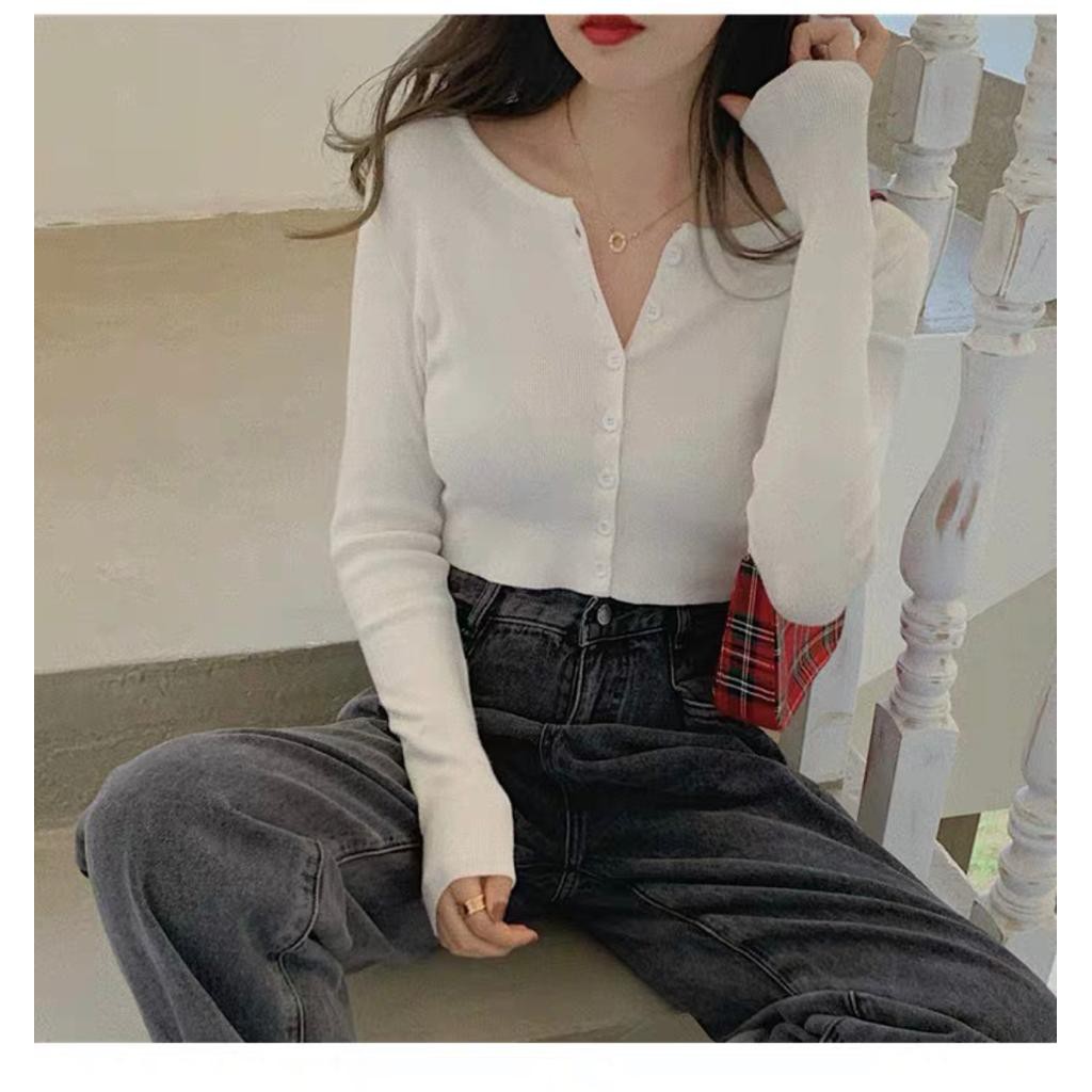 GFS ANGELA BUTTON CROP TOP