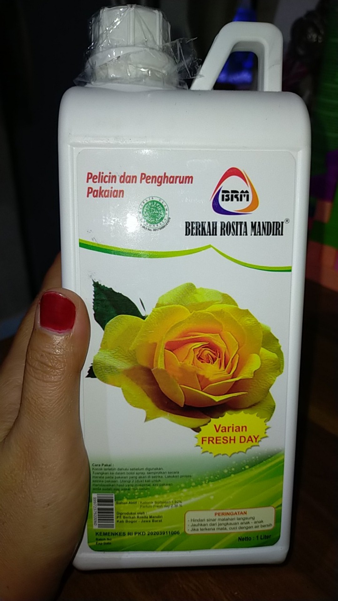 Parfum Laundry Pelicin Dan Pewangi Pakaian