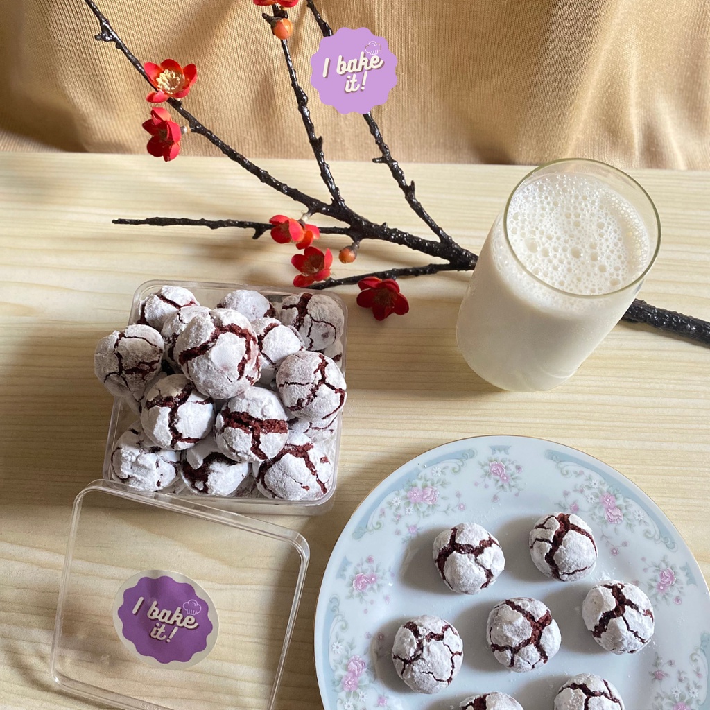 

Red Velvet Crinkle Cookies