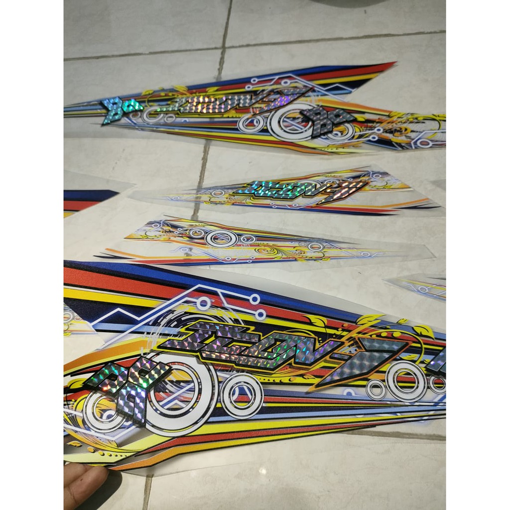 STRIPING BEAT Deluxe 2020 TRANSPARAN HOLOGRAM PRISMA