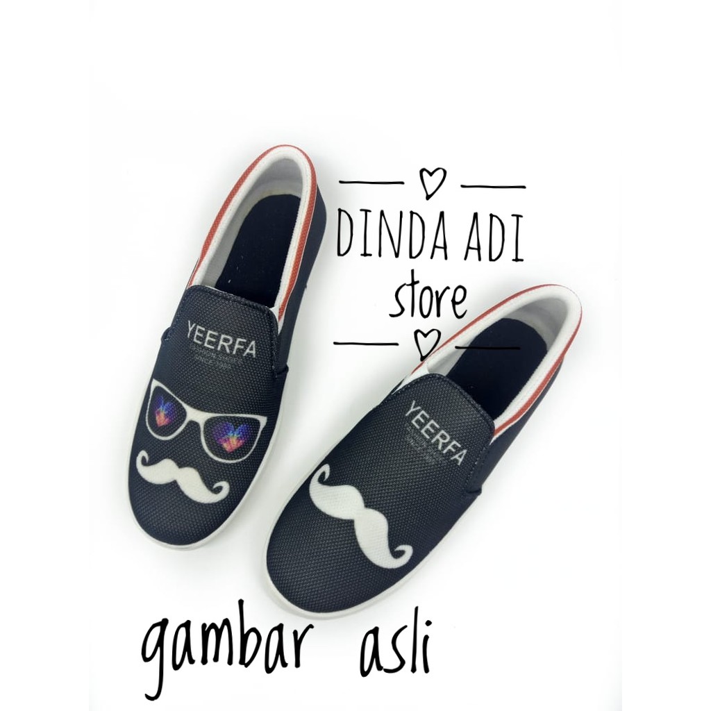 DINDA SEPATU WANITA SLIP ON KUMIS PRINTING BEST SELLER MURAH - HITAM