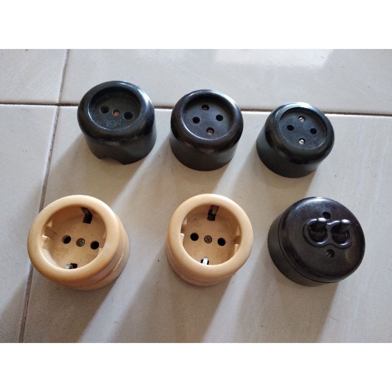 Stop kontak saklar antik