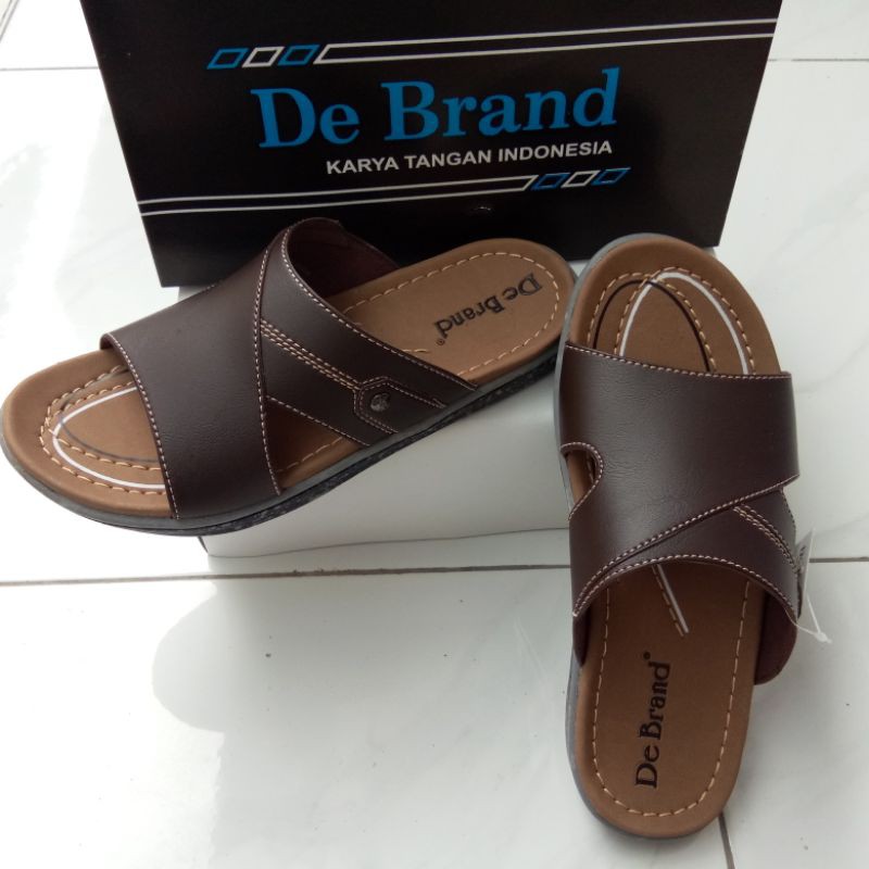 Sandal Kulit Pria Slop DeBrand Ontario