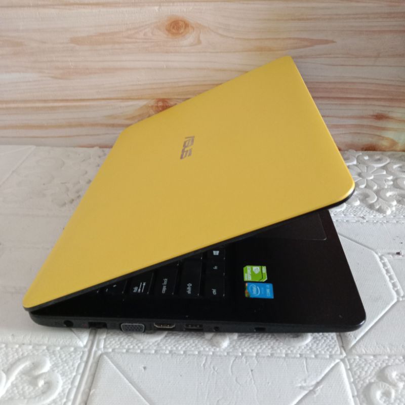asus x455ld i3-4030U 4gb/500gb nvidia 820M-2gb second-4