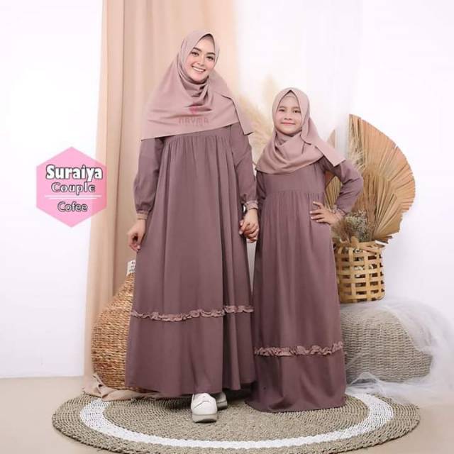 Gamis couple suraiya 6 warna by NAYMA hijab gamis sarimbit Gamis couple suraiya 6 warna by NAYMA hijab gamis sarimbit