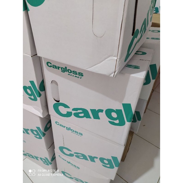 

Kardus untuk packing paket pembelian helm Cargloss BMC hiu box