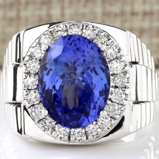 SEUSUK  Cincin Klasik dengan Batu Sapphire Biru untuk Pria