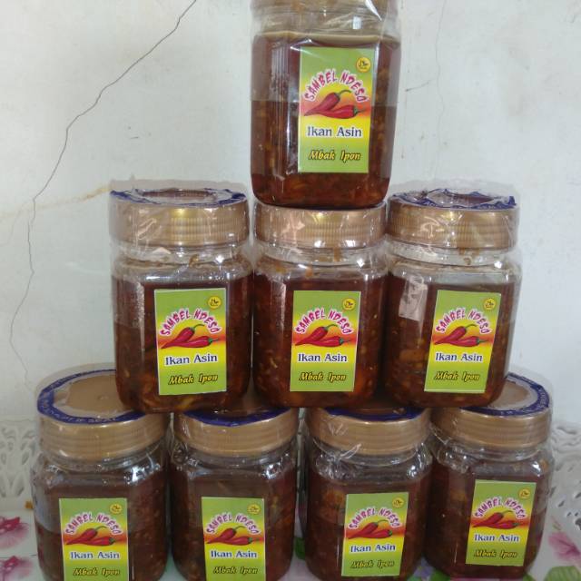 

Sambel Ikan asin pedes mantaaapp