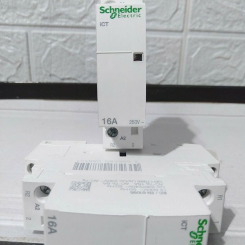Kontaktor Din Schneider iCT 16A ( A9C22715 )