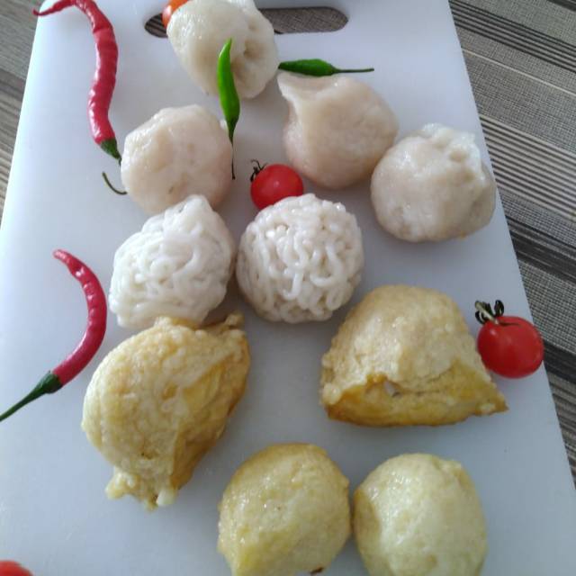

Pempek ikan gabus asli paket 100 rb