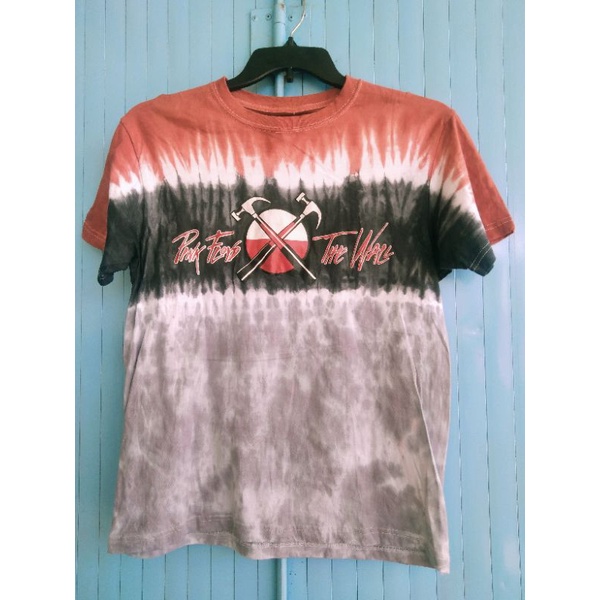 ts tie dye pink Floyd