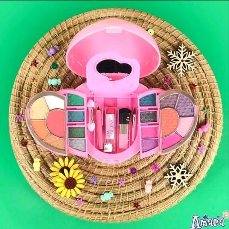 Amara Magic Heart Make Up Kit || Evxp Apr 2025