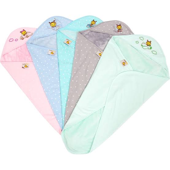 BabyBee - Fluffy Hooded Blanket Selimut Topi Bayi