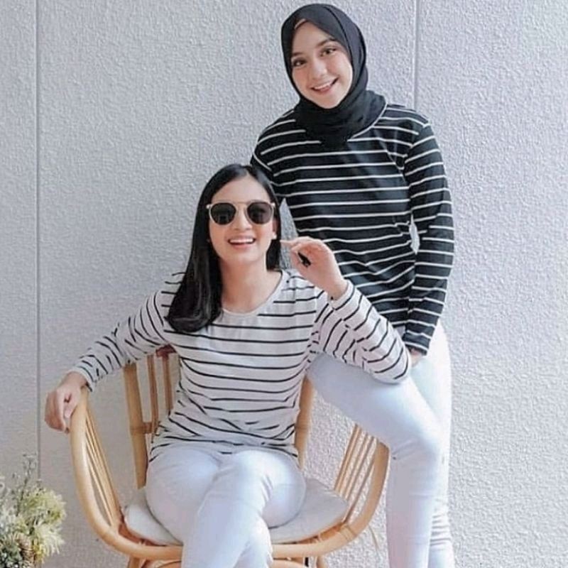 Kaos Lengan Panjang Salur Hitam Putih / Kaos Stripe Wanita Lengan Panjang