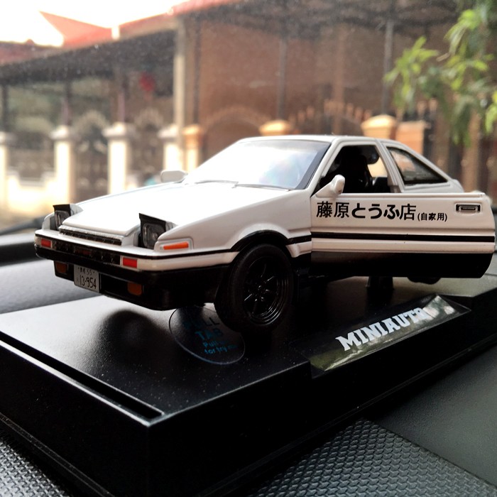 Parfume Pewangi Pengharum Mobil Parfum Pajangan Miniatur Mobil TOYOTA COROLLA 86 Jay Chou Initial D