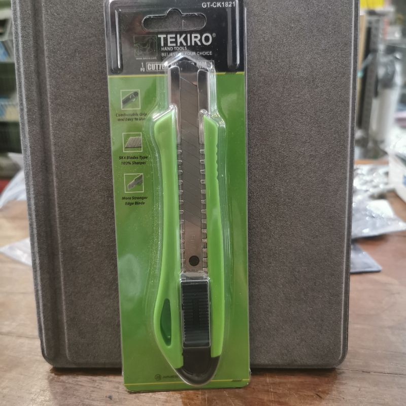 

Cutter Knife Tekiro 18mm - 18 mm