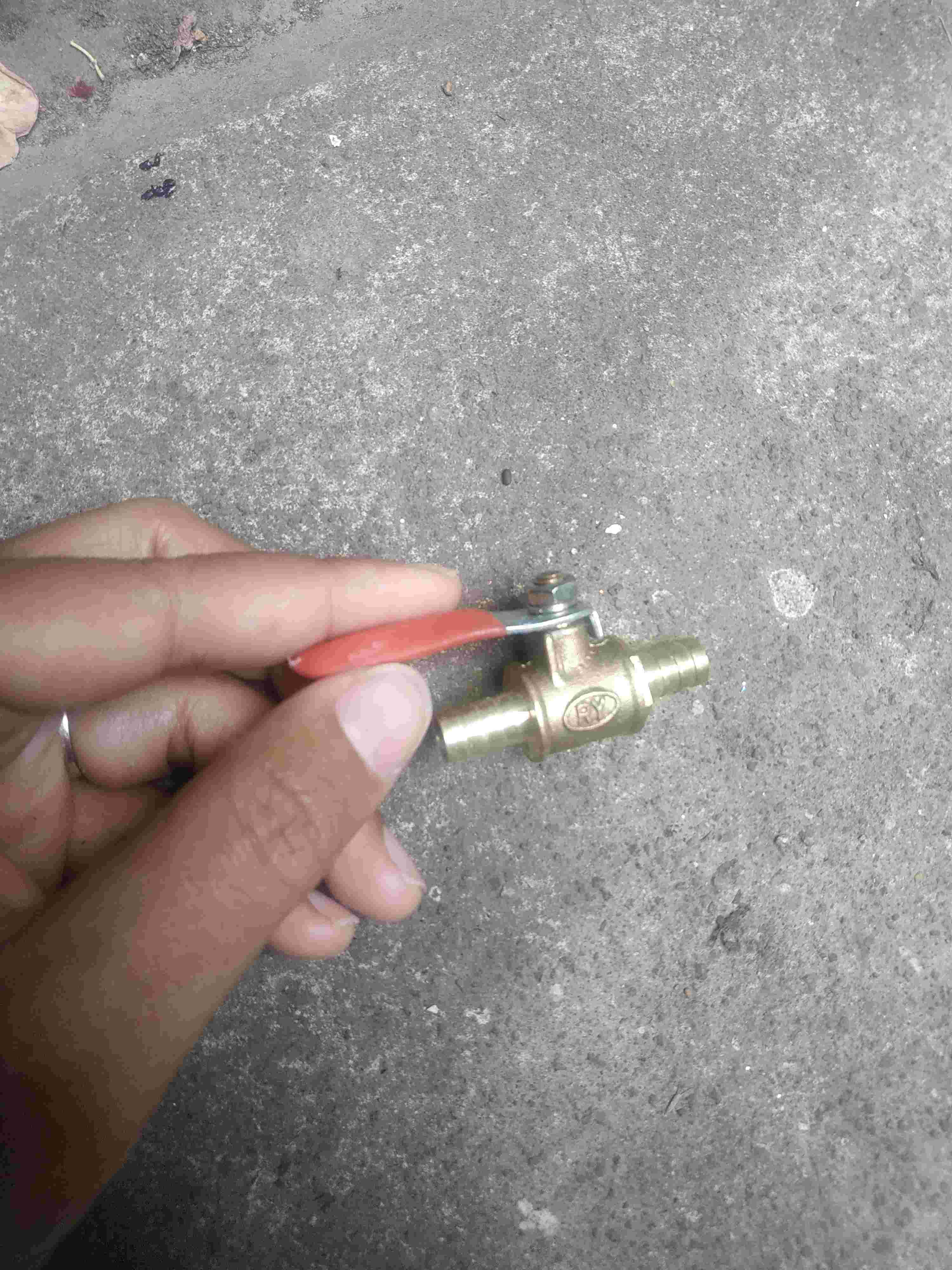 Keran Bensin / Kran Minyak