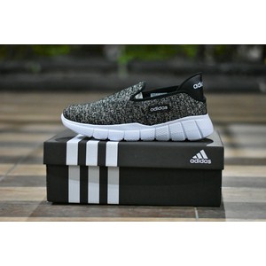 Sepatu Sport Casual Adidas Slip On Slop Coklat Hitam Tanpa Tali