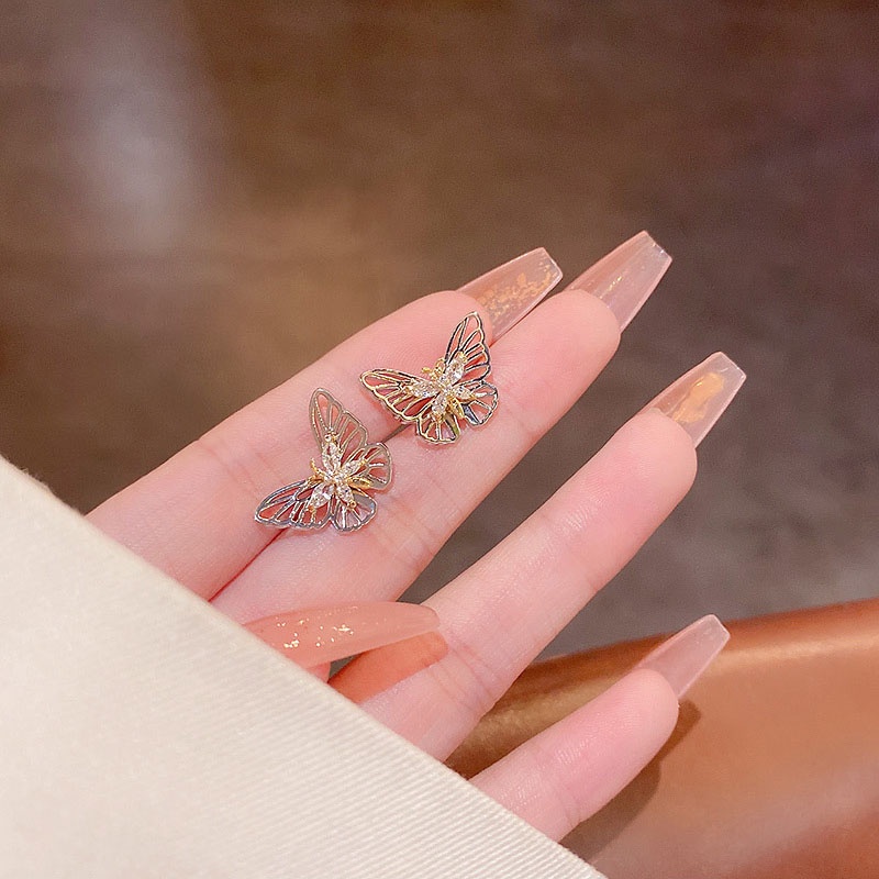 Anting Tusuk silver 925 Desain Kupu-Kupu Hollow Hias Zircon Untuk Wanita