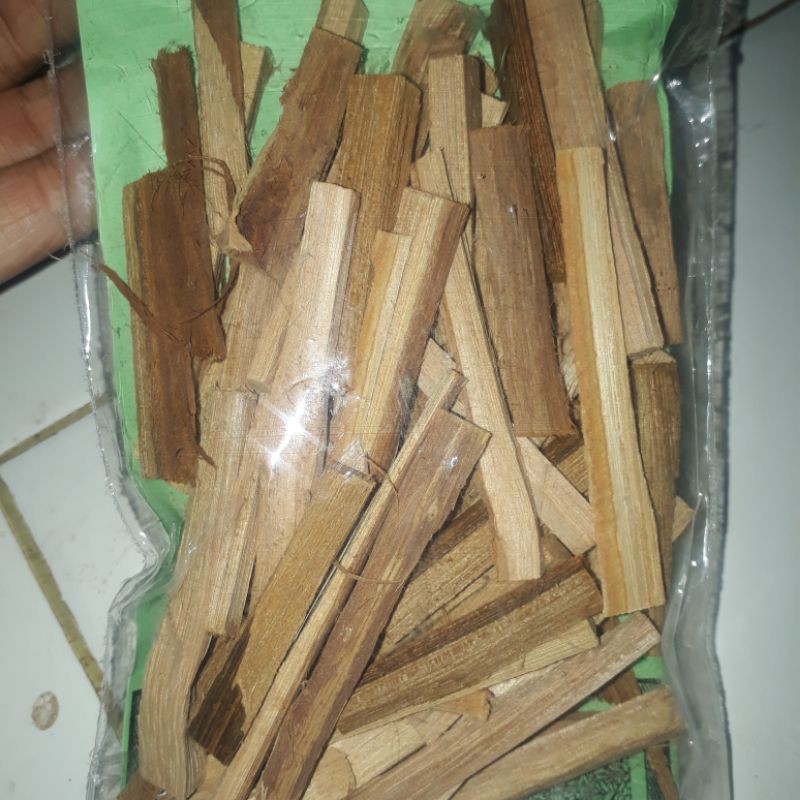 

KAYU BAJAKAH