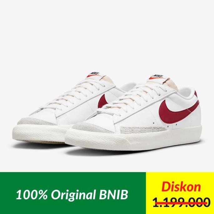 low blazers white