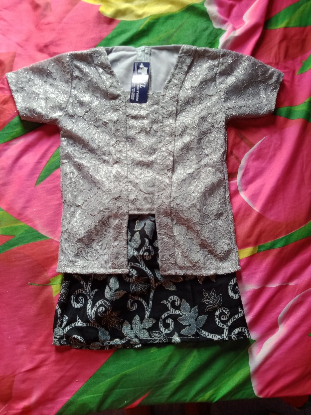 (flashsale) Kb Kids Chacha (5 Warna) Brukat Premium Mix Batik Prada Kebaya Anak Brukat Terlaris!!