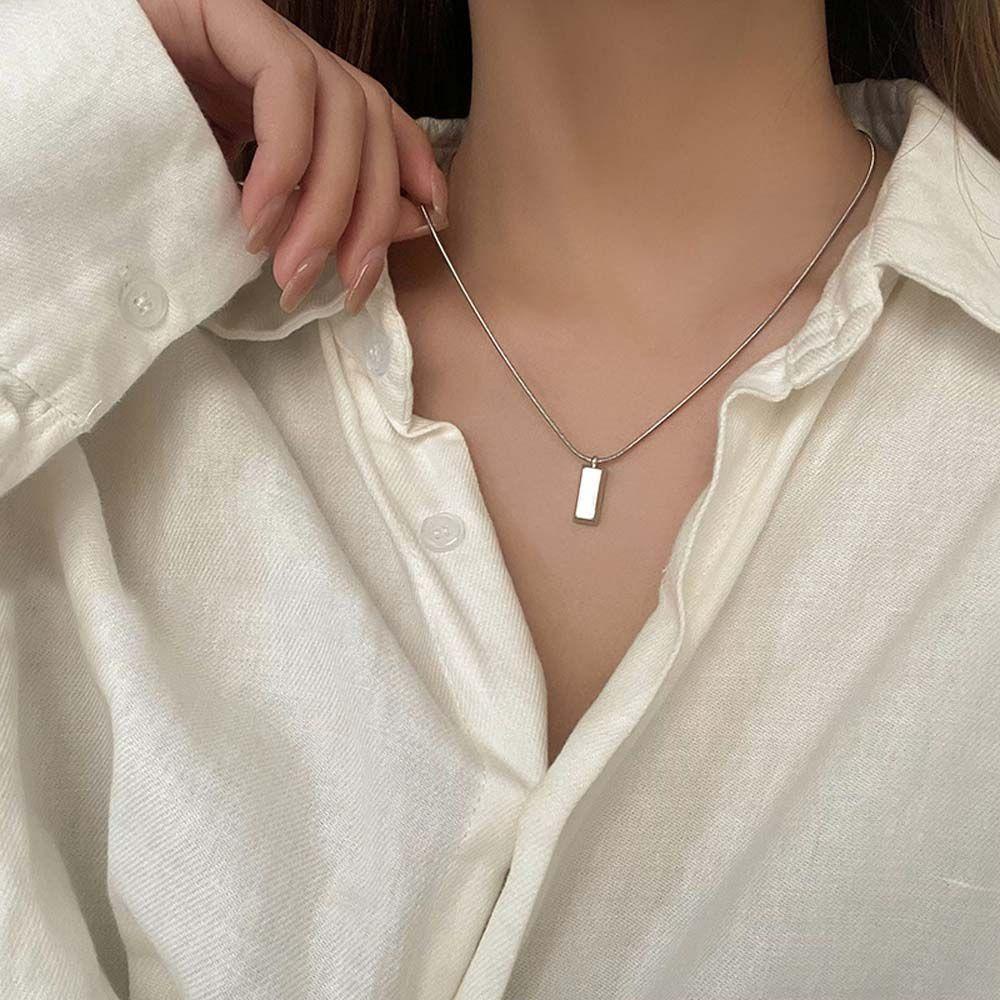 Nickolas1 Pria Kalung Kreatif Keren Wanita Hadiah Pacar Sweater Rantai Pasangan Kalung Gaya Korea Necklace