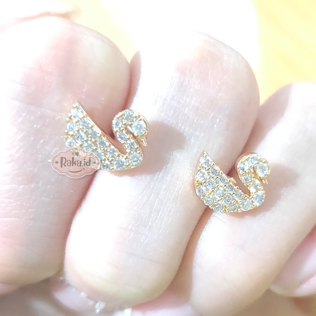 Anting Wanita Anting Tusuk / Stud Motif Angsa Perhiasan Aksesoris Wanita 1059