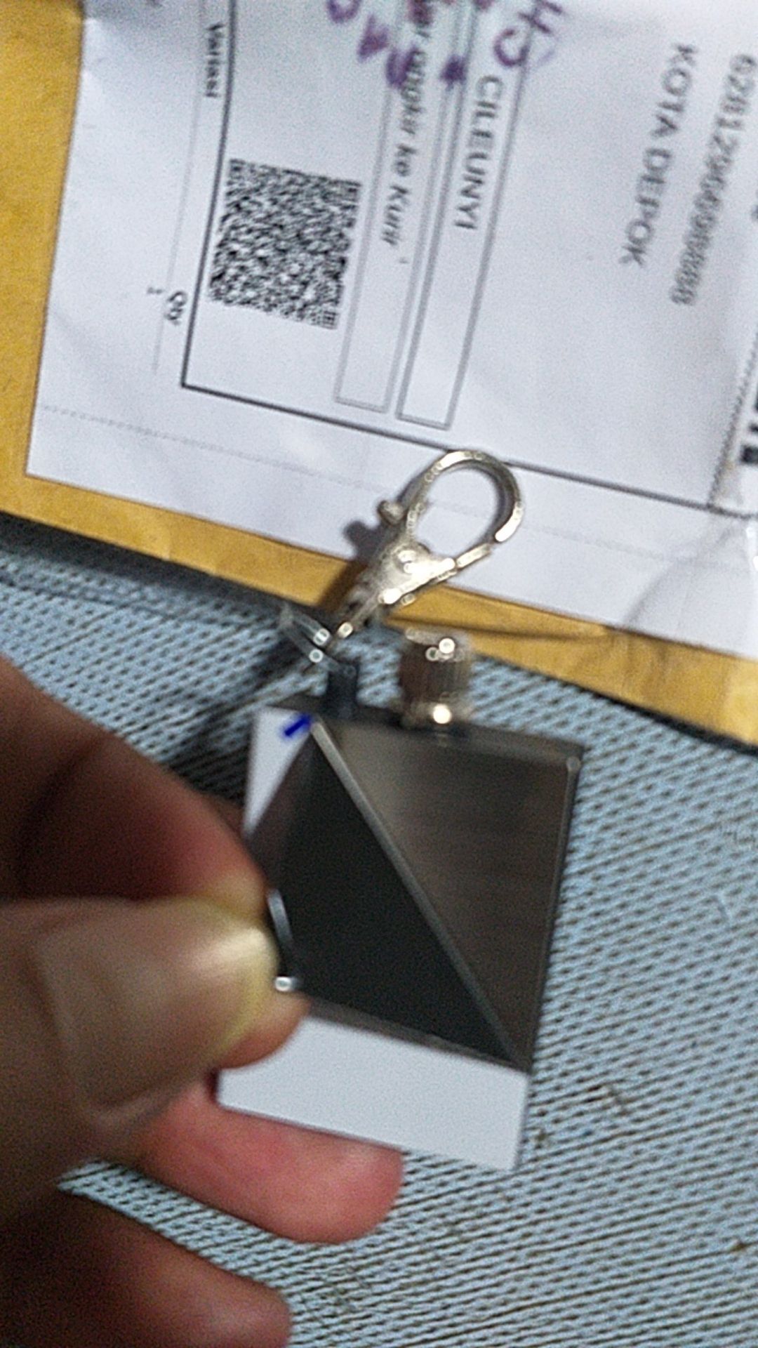 Gantung Kunci Korek Api Minyak Mancis Lighter Matches Mini Waterproof