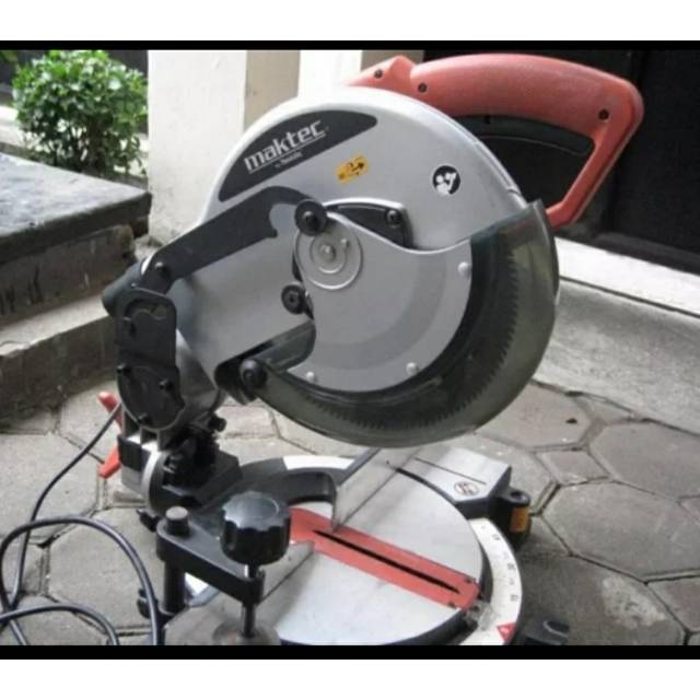Mesin potong kayu aluminium miter mitter saw MAKTEC MT230 MT 230 MT-230 by Makita