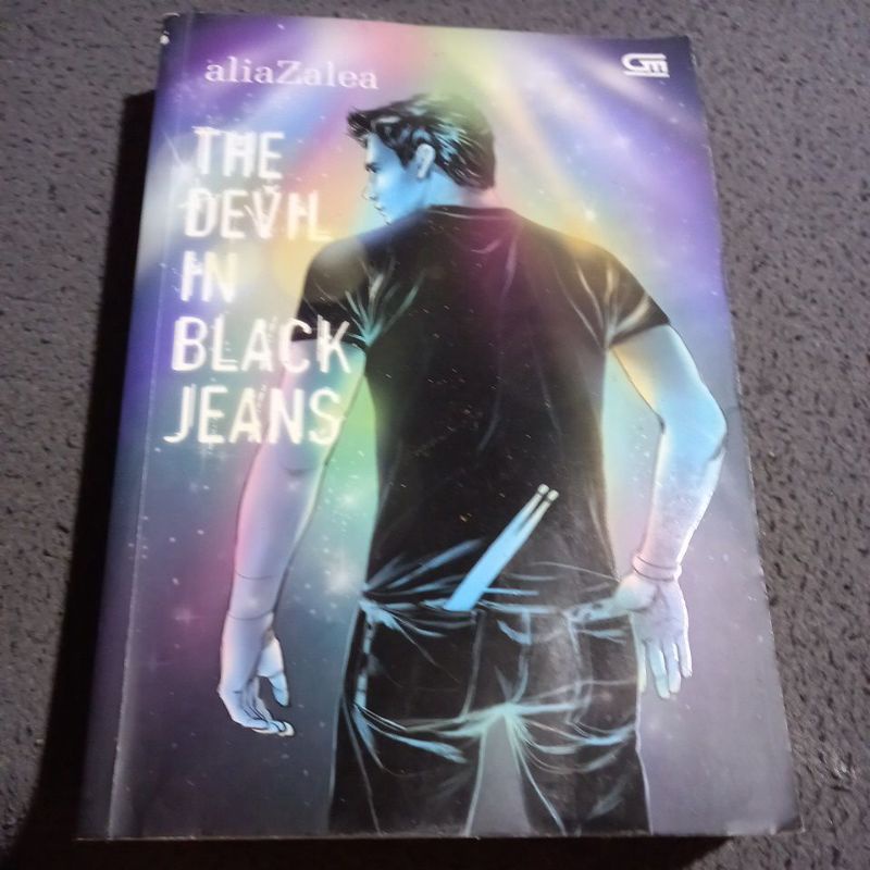 =Novel Terjemahan : THE DEVIL IN BLACK JEANS.