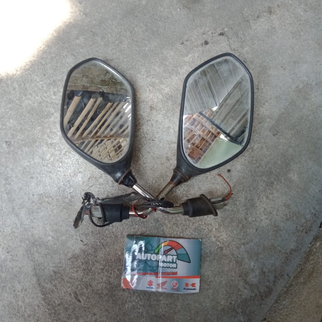 Sepasang kaca spion Honda Supra x 125 supra supra led original copotan
