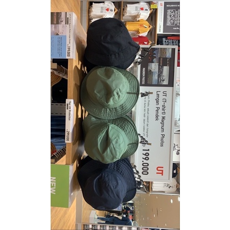 topi bucket hat Uniqlo uv protection original