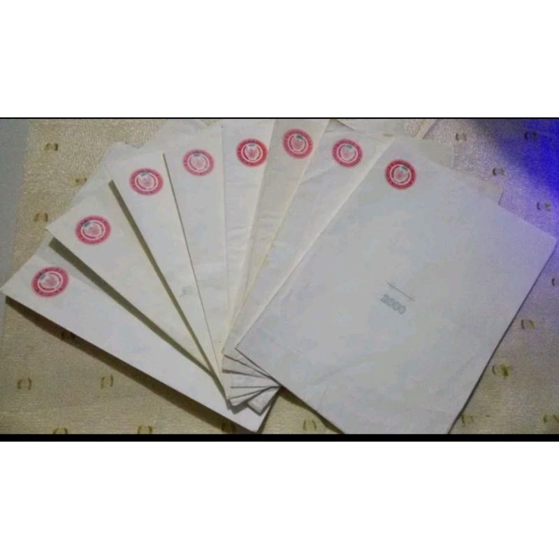 

Kertas Segel tahun 2000 Cetak Tindih tahun 1997 Rp 2000 Double