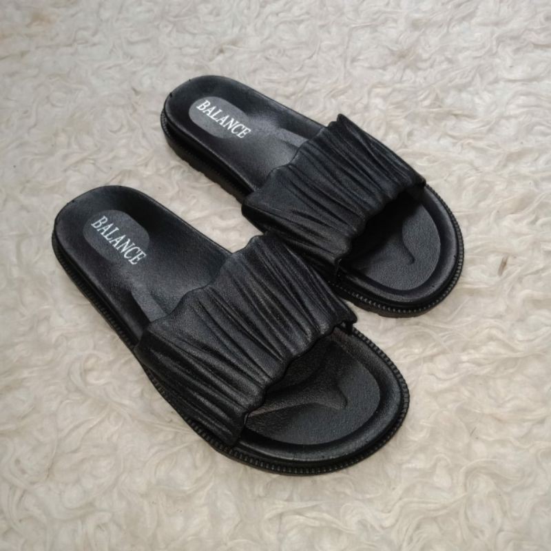 New BLC 1608-A1 malona / sandal jelly / sandal wanita / sandal import-Hitam