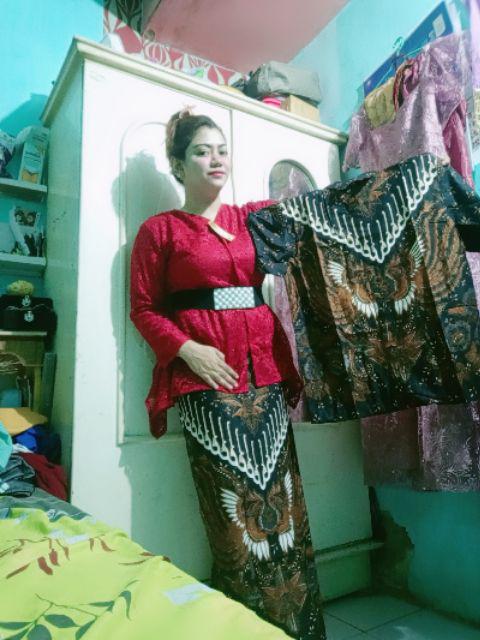 Maura Couple - Sania Ruffle Batik Couple Ori Ndoro Jowi Dnt Garansi Termurah Shopee -  Batik Couple