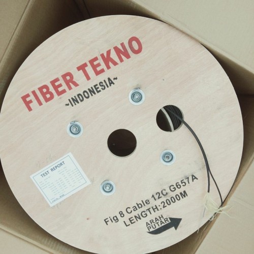 DROPCORE / DW FO 12 CORE FIG 8 2000 METER