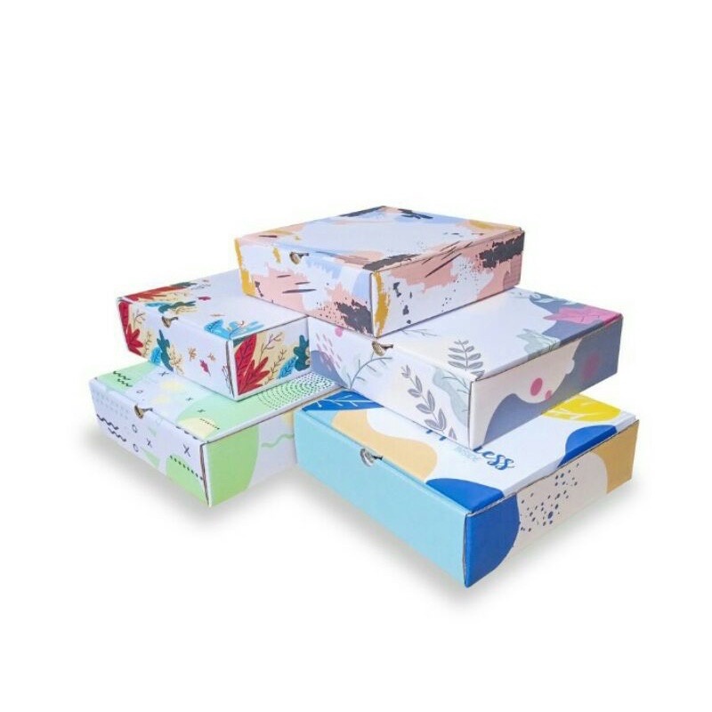 

Hampers Giftbox Kado Packing Nuraeni 24cmx24cmx7cm