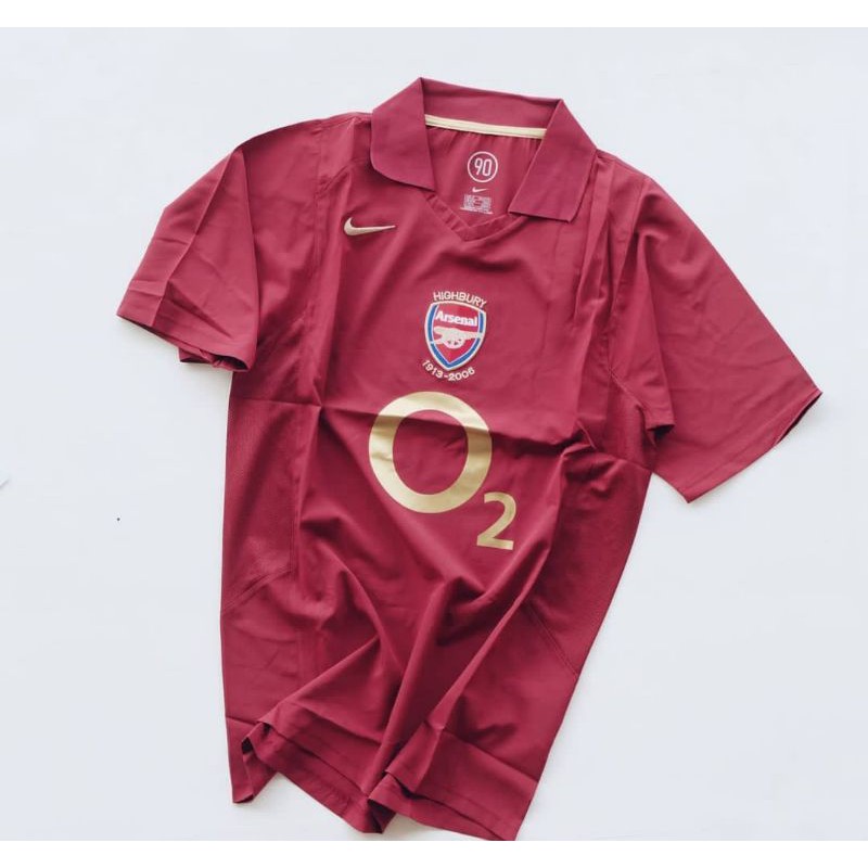 jersey Arsenal retro tahun 2005/06