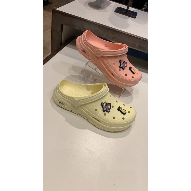 SENDAL WANITA SKECHERS ORIGINAL FH5646FG4D