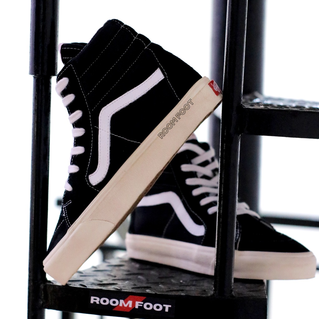 Sepatu Sk8 High Black White / Sneakers SK8 Hi Hitam Putih Tinggi